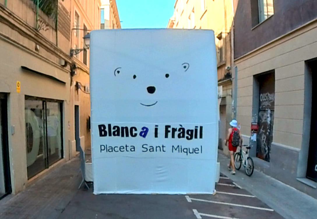 Blanc i fràgil